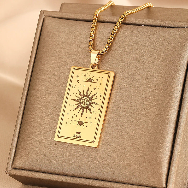 GOLDEN TAROT CARD NECKLACE (VIP)