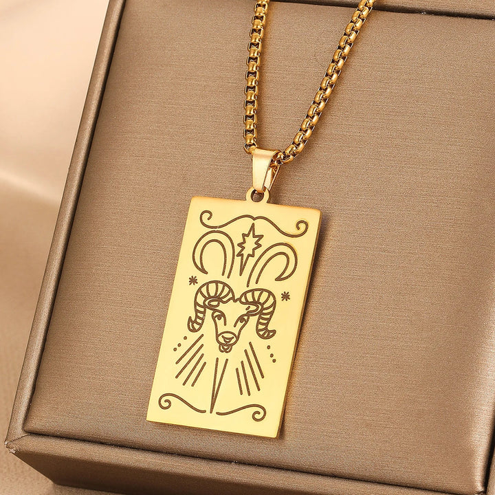 GOLDEN TAROT CARD NECKLACE (VIP)