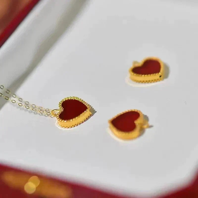 RED HEART NECKLACE (VIP)