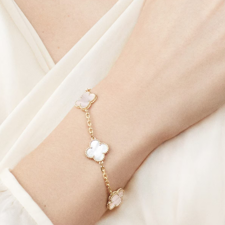 Liona CLOVER BRACELET WHITE