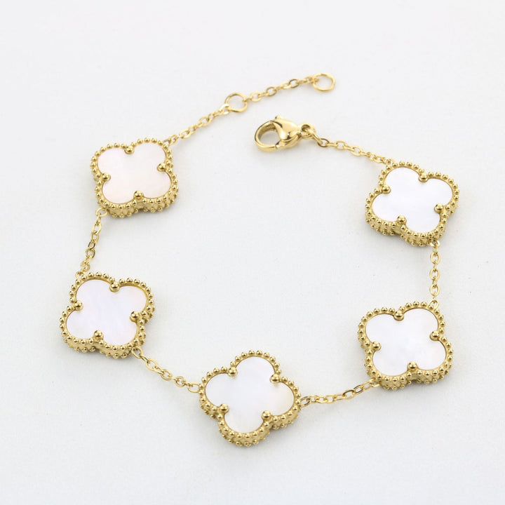 Liona CLOVER BRACELET WHITE (VIP)